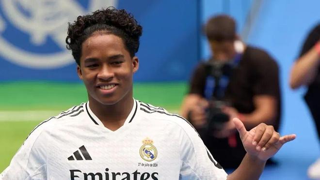 酝酿冬窗交易:失意中场单换恩德里克j9九游会真人第一品牌曝曼联与皇马(图2) 酝酿冬窗交易:失意中场单换恩德里克j9九游会真人第一品牌曝曼联与皇马(图2)